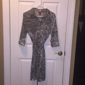 Shirt dress with tie waist